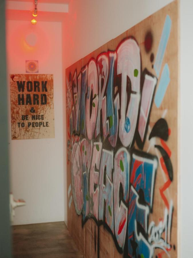 Aien Coffee & Hostel Chatan Zewnętrze zdjęcie