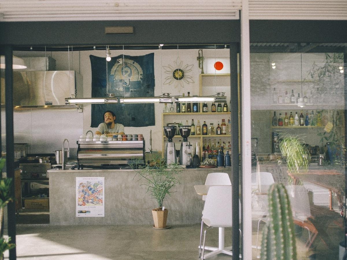 Aien Coffee & Hostel Chatan Zewnętrze zdjęcie