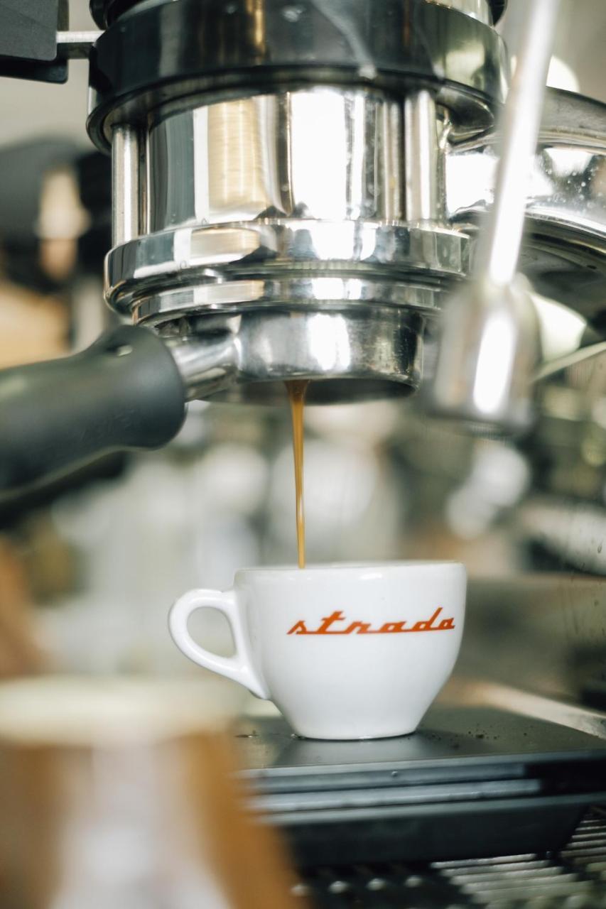 Aien Coffee & Hostel Chatan Zewnętrze zdjęcie