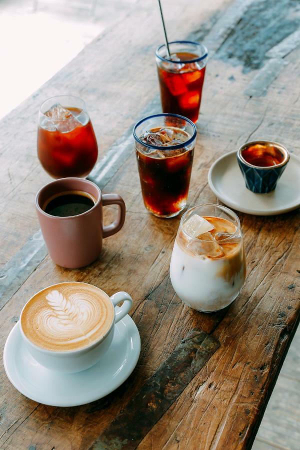 Aien Coffee & Hostel Chatan Zewnętrze zdjęcie